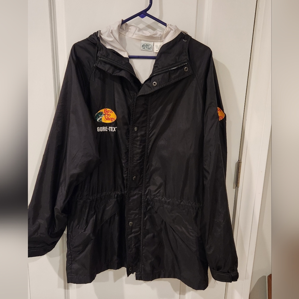 Bass Pro Shops Gore-Tex Hooded Rain Jacket Black L